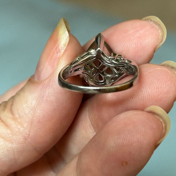 Pear Shaped Prasiolite Ring - Picture 6 of 10